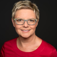 Porträtfoto Sabine Dittmar