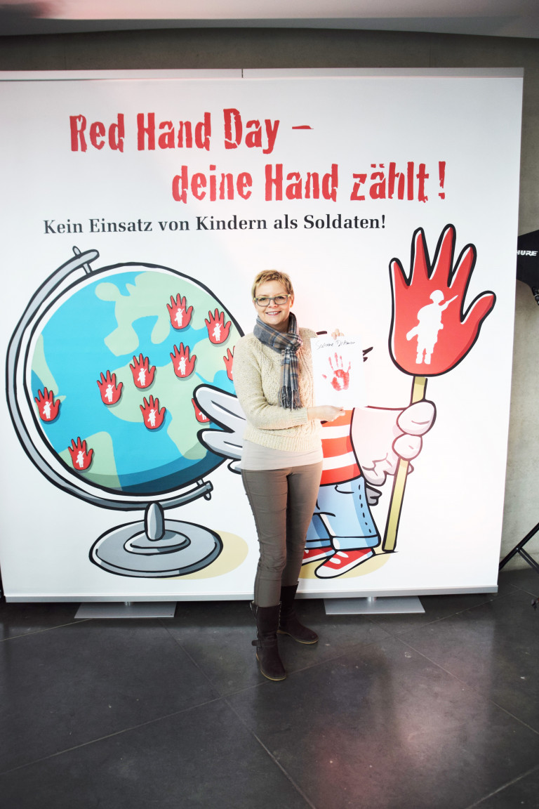 red hand day 2015